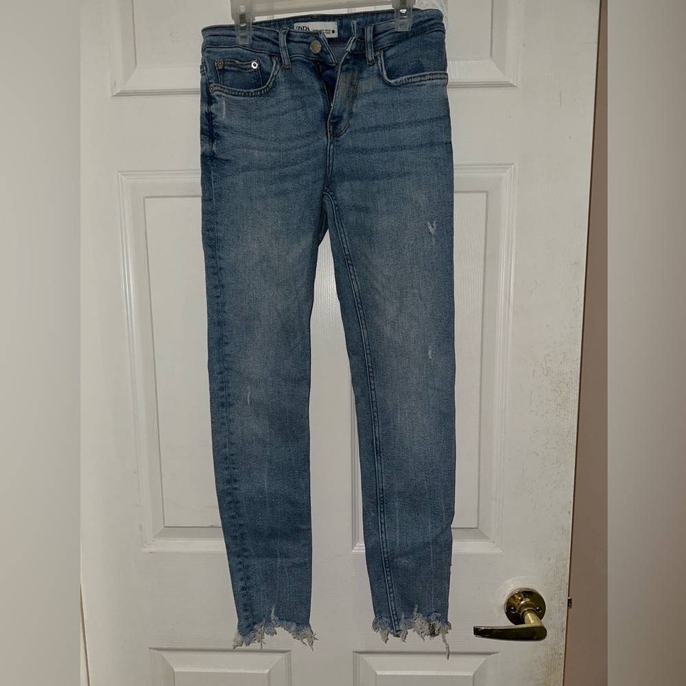 Zara skinny blue jeans